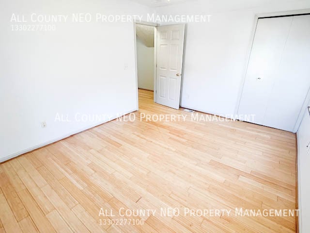 Building Photo - 2339 W 7th St