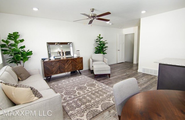 Foto del edificio - 3 br, 2.5 bath House - 14911 S Lost Miner Ln