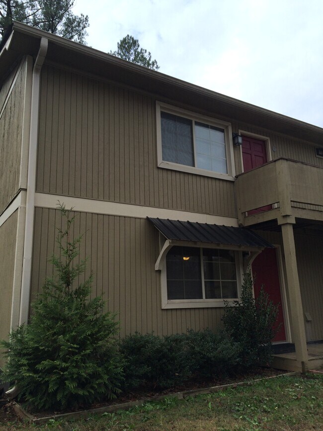 Building Photo - 1443 Fernwood Glendale Rd