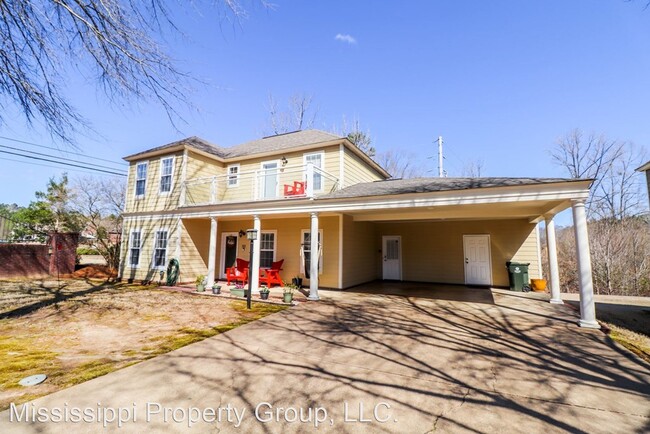 Building Photo - 3 br, 3 bath House - 101 Twin Gates Drive