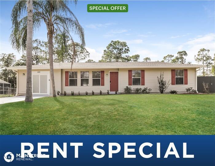 Foto principal - 819 WILLIAMS AVE, LEHIGH ACRES, FL 33972