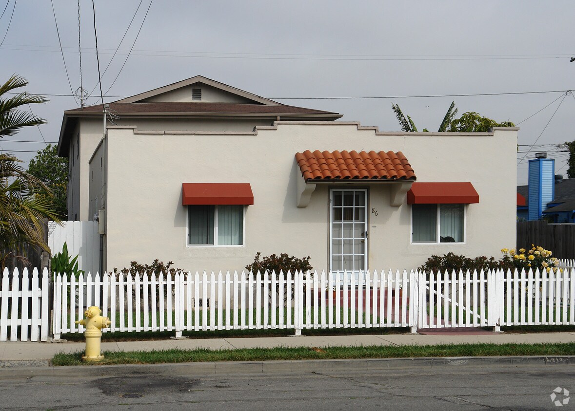 Building Photo - 86-88 S Santa Cruz St