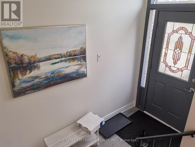 Building Photo - 108 Bowhill Crescent