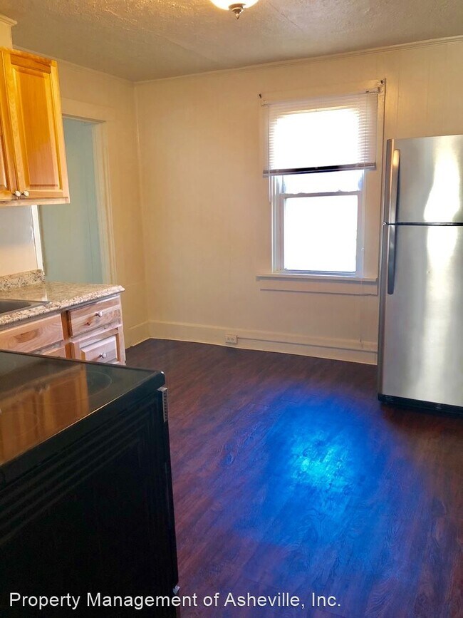 Building Photo - 2 br, 1 bath House - 1568 Patton Ave.