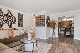 Sapphire 2BR 2B - Emerald Pointe Apartment Homes