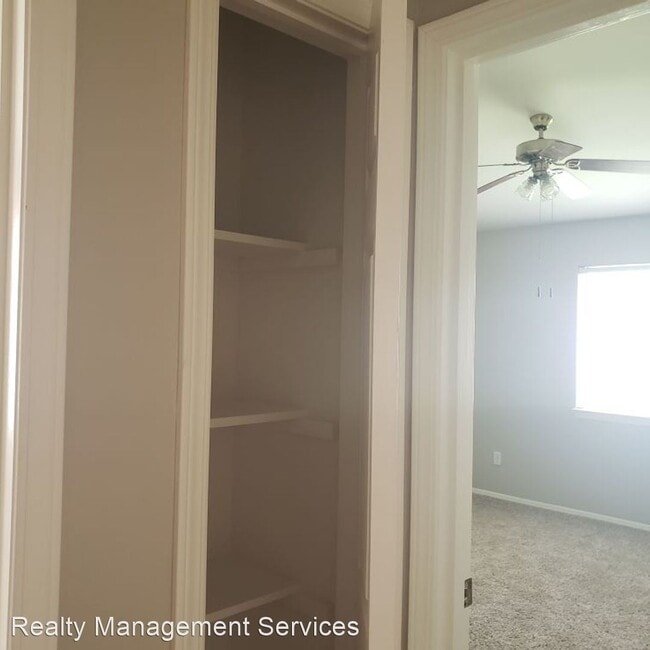 Building Photo - 3 br, 2 bath House - 906 Mondavi Way
