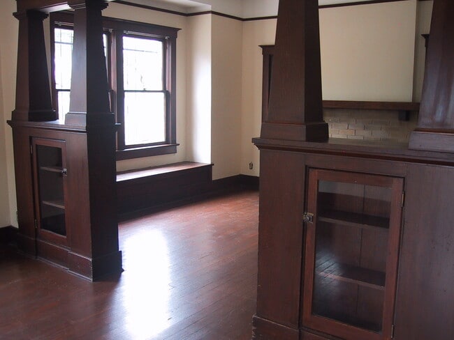 Foto del edificio - 830 S 3rd Ave