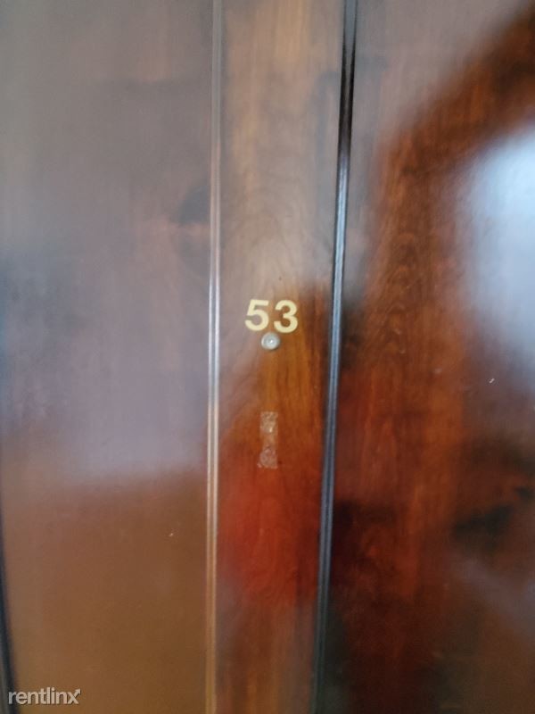 Foto del edificio - 1341 W Estes Ave