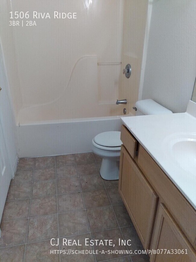 Foto del edificio - 1506 Riva Ridge Ct