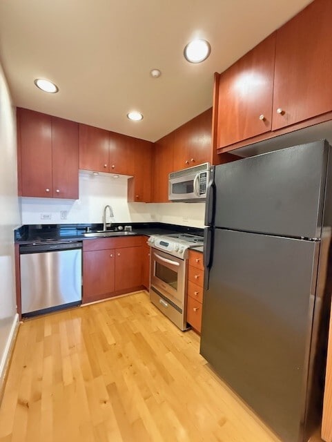 Foto del edificio - 585 9th St