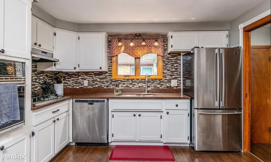 Building Photo - 3 br, 1 bath House - 41 Kemp Ave