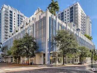 Building Photo - 415 E Pine St