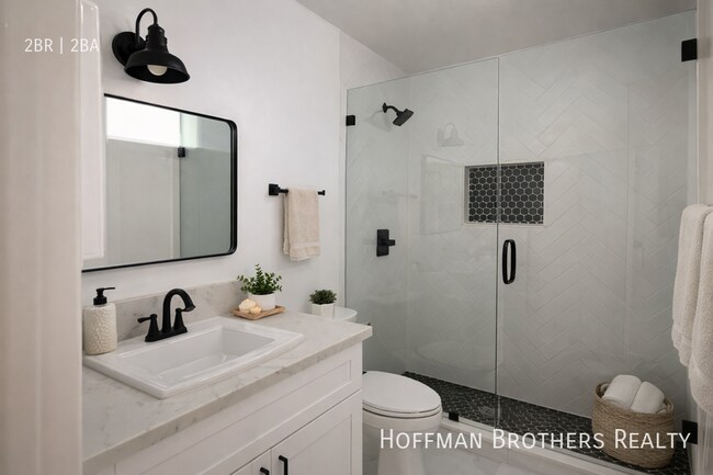 Foto del edificio - 1850 Camden Ave