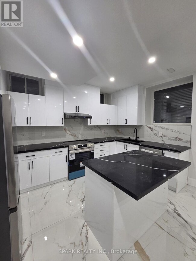 Building Photo - 1432 Yellow Rose Cir