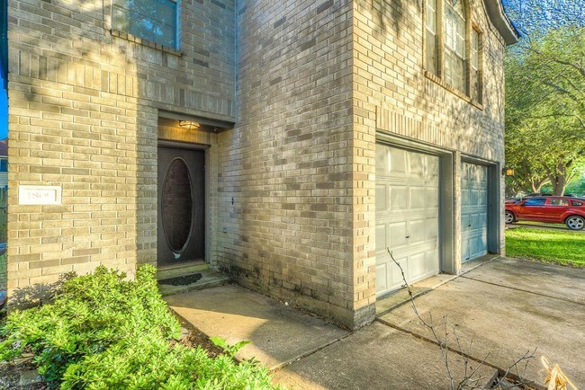 Building Photo - Houston Association of Realtors
