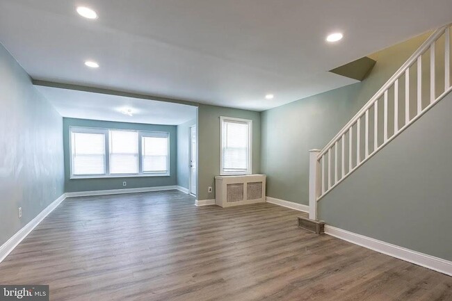 Building Photo - 6519 Dorel St