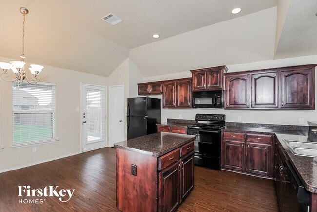Building Photo - 5121 Meandering Creek Ct