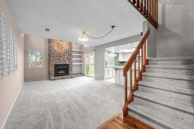 Photo - 2 Bed 2 Bath  in Heather Ridge Apartment