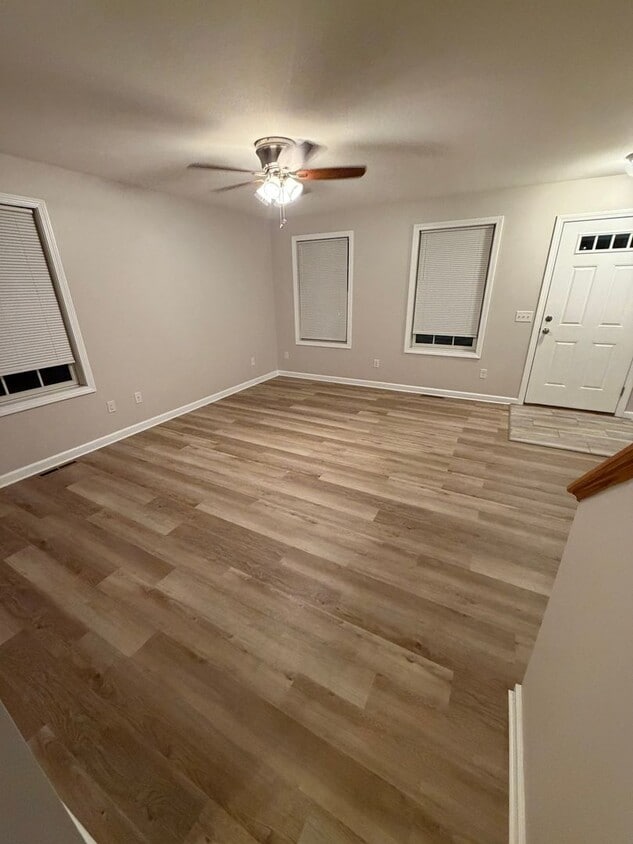 1142-1144 Boston Road - 1142-1144 Boston Road