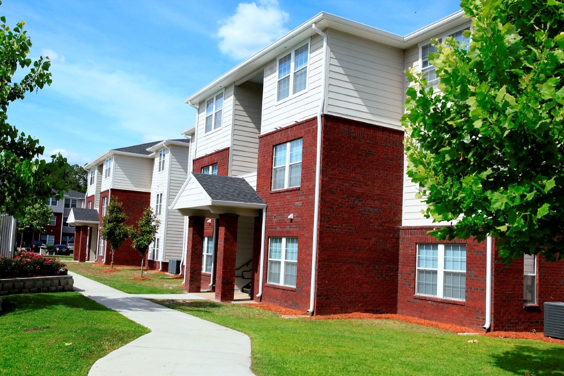 Primary Photo - Tiger Bay Apartments