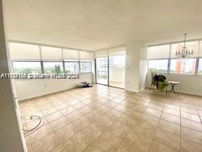 Foto principal - 1300 NE Miami Gardens Dr