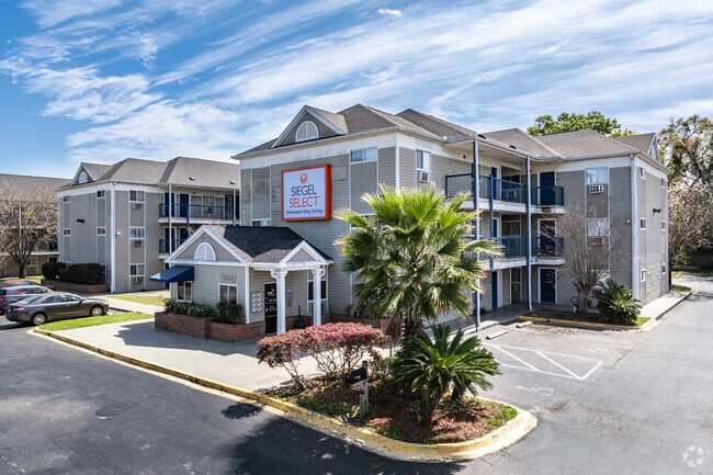 Building Photo - Siegel Select Jacksonville/Orange Park