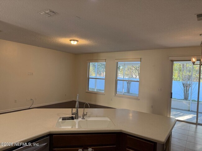 Foto del edificio - 2959 Covenant Cove Dr