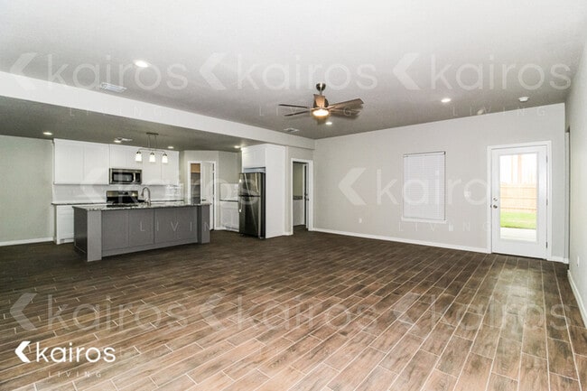 Foto del edificio - 8305 Miami Ave.