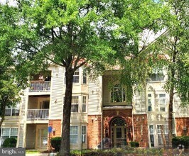 Building Photo - 18707 Sparkling Water Dr