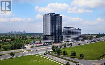 Building Photo - 2495-2495 Eglinton Ave W