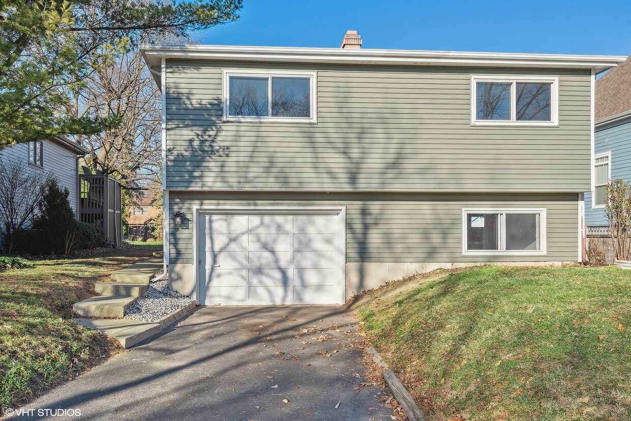 411 Madison Ave, Glencoe, IL 60022 House Rental in Glencoe, IL