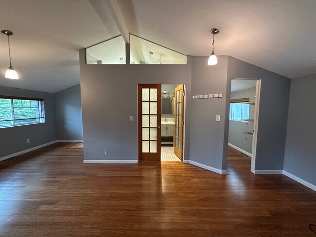 Foto del edificio - 18315 6th Ave NW