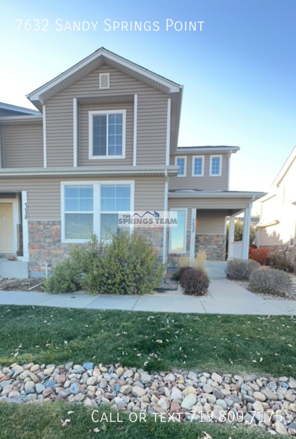 Foto del edificio - 7632 Sandy Springs Point