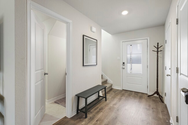 Foto del edificio - 4773 Chalk