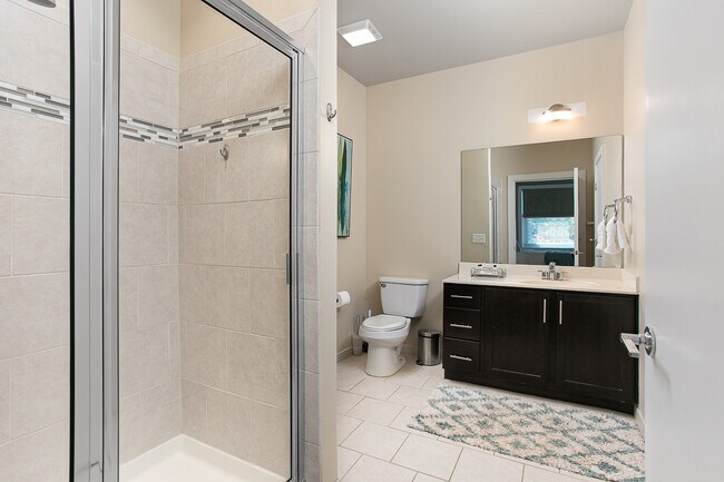 Bath - 1000 Brookside Dr