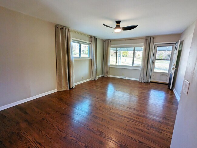 Foto del edificio - 11281 Swing Rd
