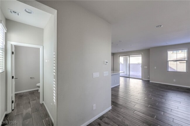 Foto del edificio - 10260 Bark Pine Ct