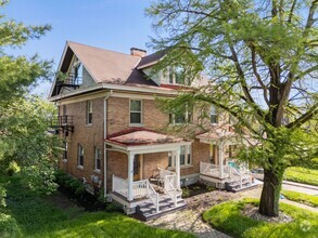 Building Photo - 2744 Madison Rd