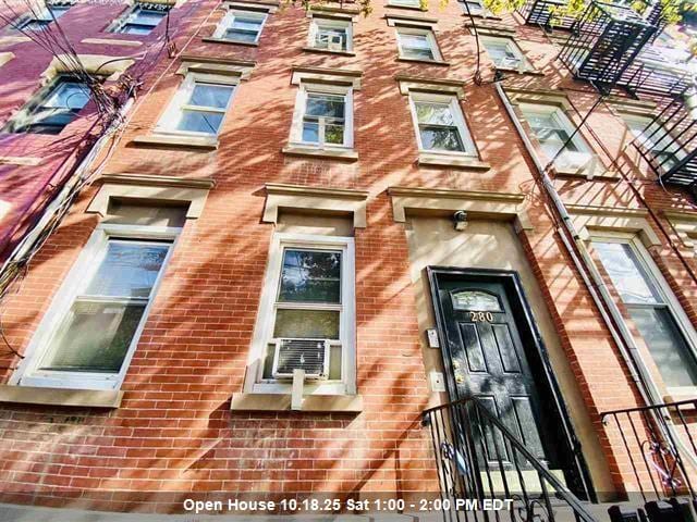 Primary Photo - 280 2nd St