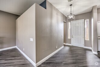 Building Photo - 10575 Regal Stallion Ave