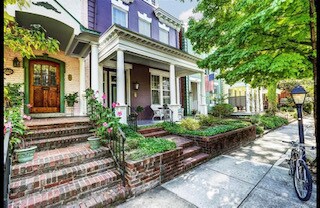 Primary Photo - 2016 Park Ave