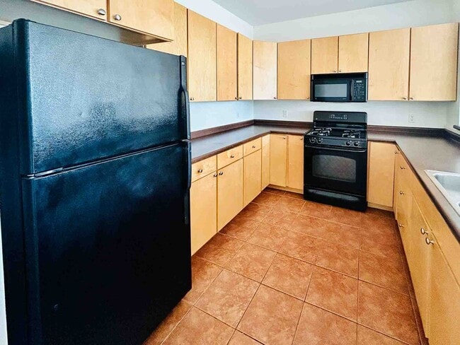 Photo - 410 Farrell St Apartment