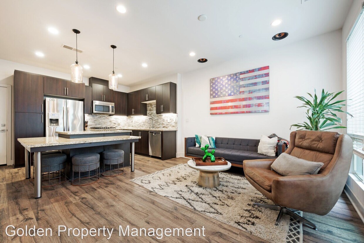 Foto principal - 3 br, 2.5 bath House - 2462 Aperture Cir