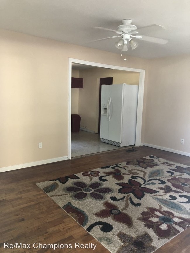 Building Photo - 2 br, 1 bath House - 2604 4th Ave