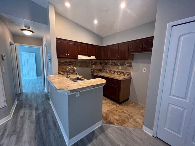 Foto del edificio - The perfect home waiting for you!