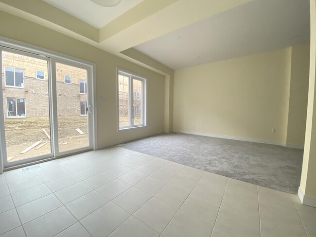 Building Photo - 11 Garlent Ave