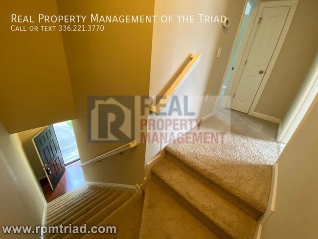 Building Photo - Beautiful 2br/2.5ba Townhome for rent in W...