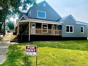 Building Photo - 110 W Main St