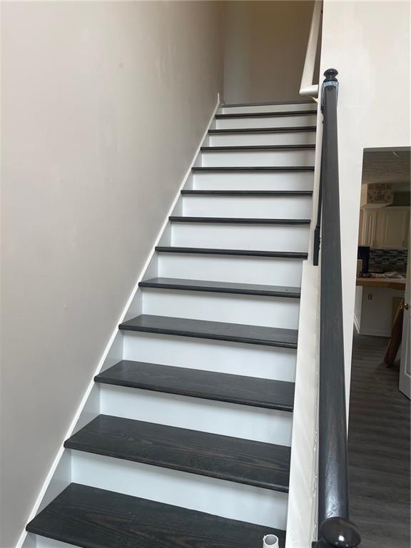 Foto del edificio - 1745 Big Haynes Ct SW