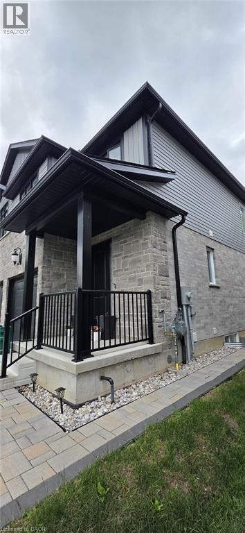 Photo du bâtiment - 1156 Swan St